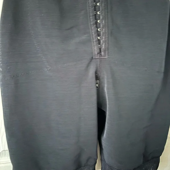 Black Bodycon shapewear with Hook Closure